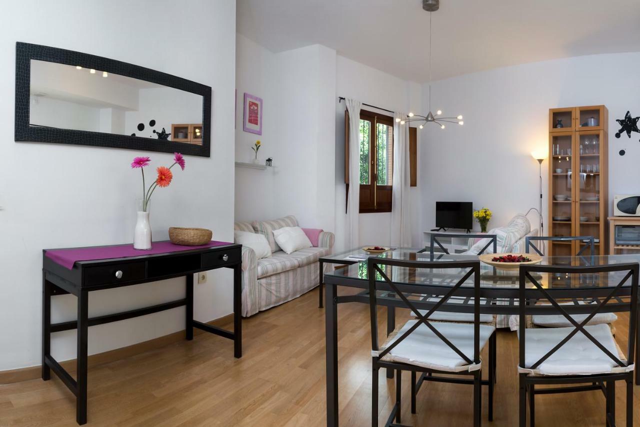 Descubrehome Postigo Inner Patio Севилья Экстерьер фото