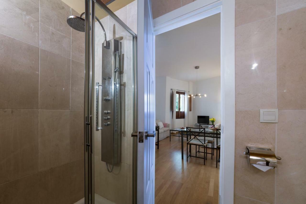 Descubrehome Postigo Inner Patio Севилья Экстерьер фото